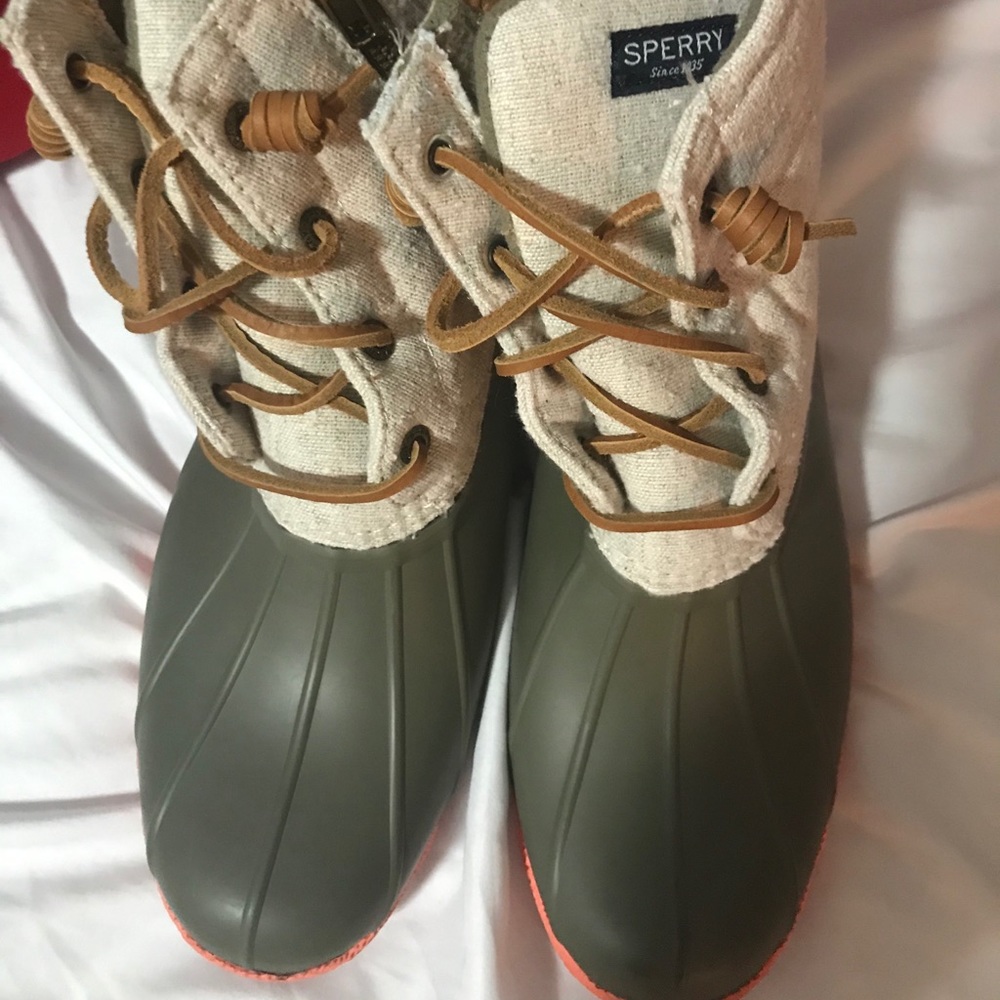 Sperry boots